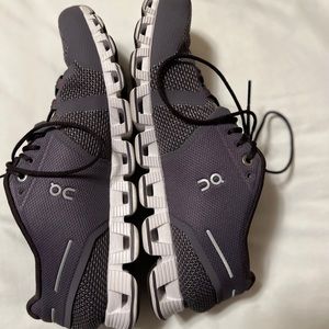 On cloud sneaker worn once (purple) make offer